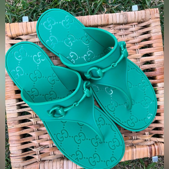 WOMEN'S THONG SANDAL WITH HORSEBIT - Picture 1 of 2